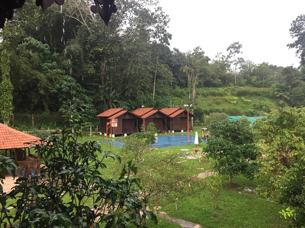 Happy Paradise Kampung Janda Baik Bagian luar foto