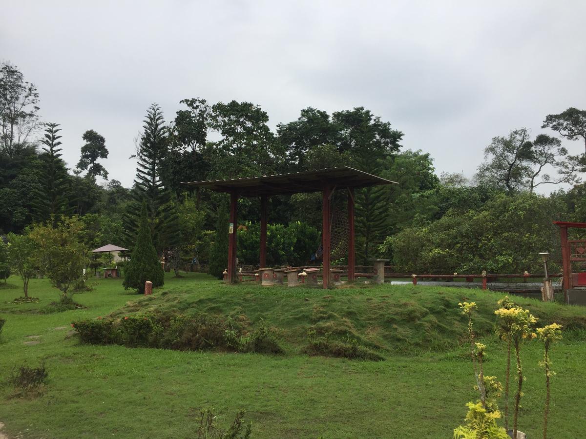 Happy Paradise Kampung Janda Baik Bagian luar foto